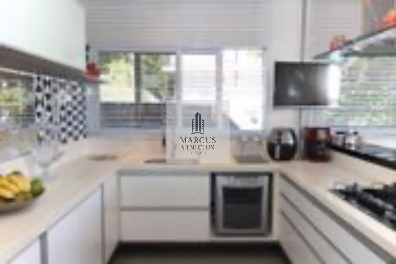 Casa à venda com 3 quartos, 350m² - Foto 9