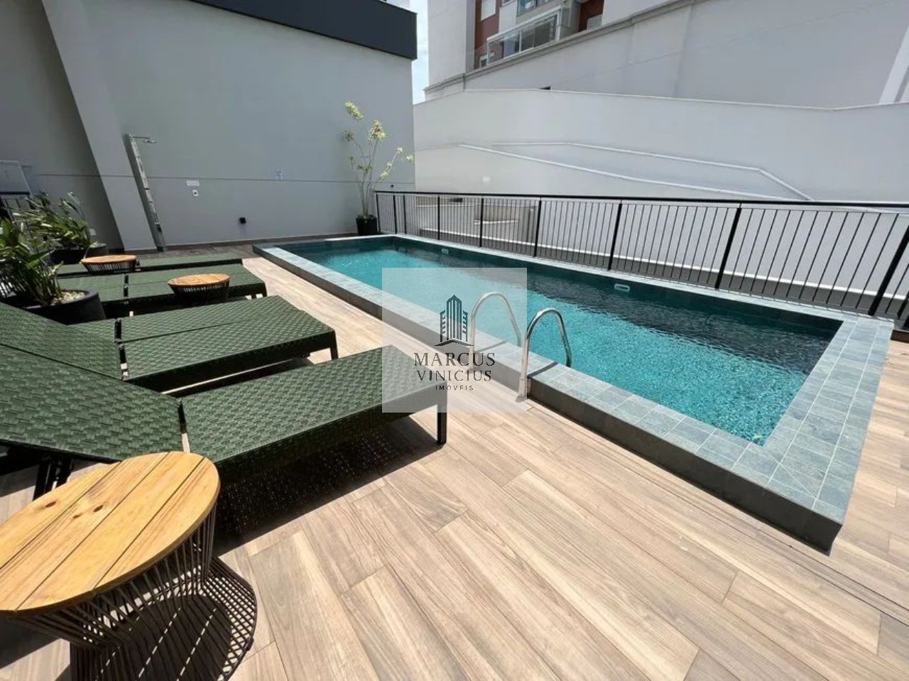 Apartamento à venda com 2 quartos, 79m² - Foto 14