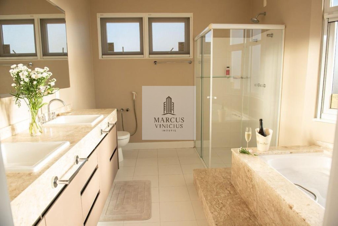 Casa à venda com 5 quartos, 436m² - Foto 11