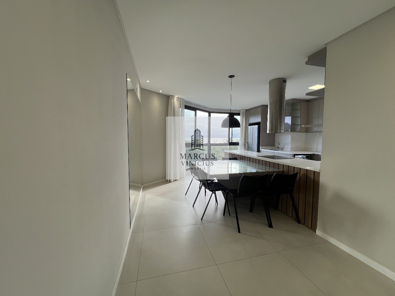 Apartamento à venda com 2 quartos, 78m² - Foto 13