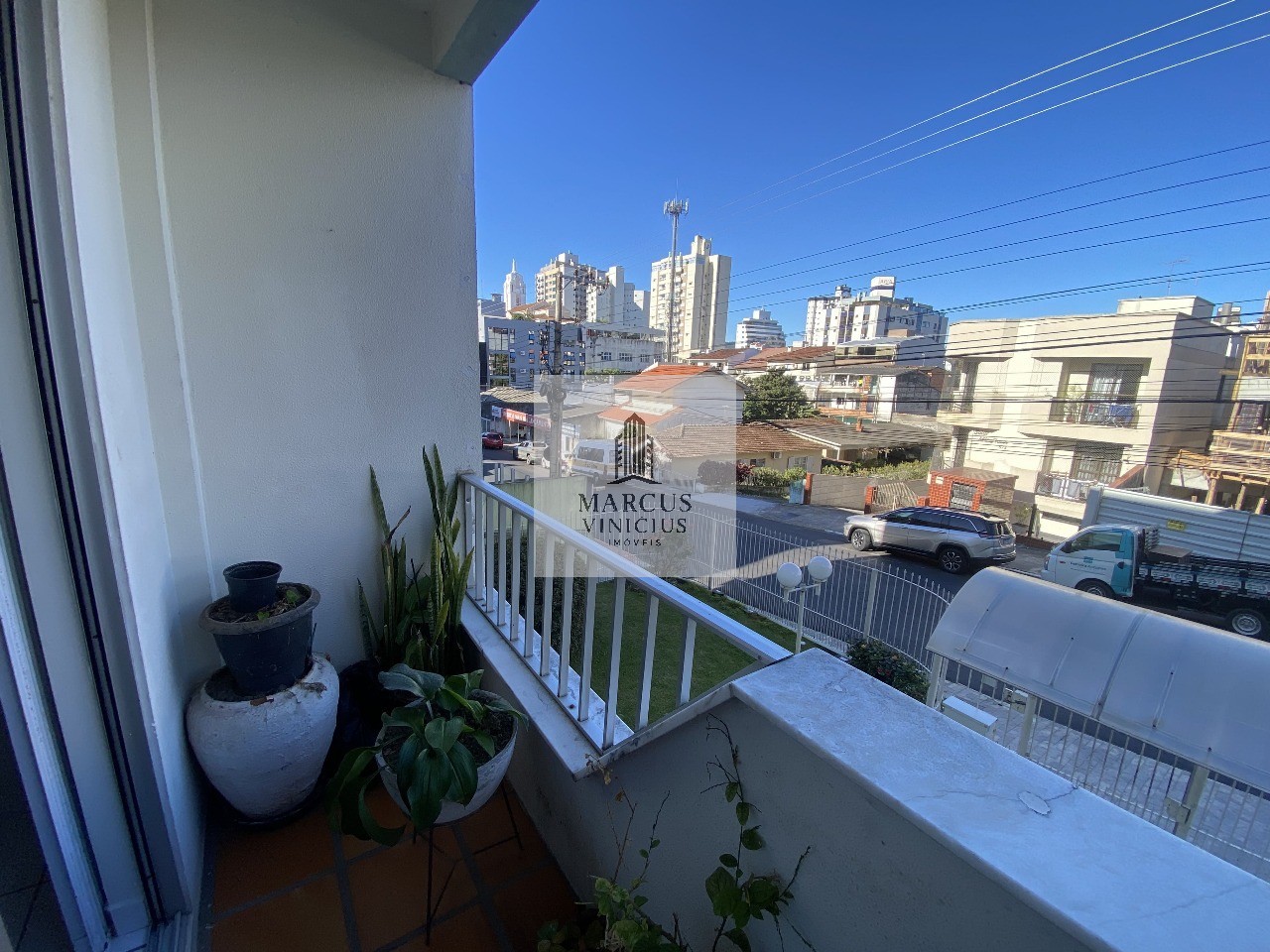 Apartamento à venda com 3 quartos, 89m² - Foto 3