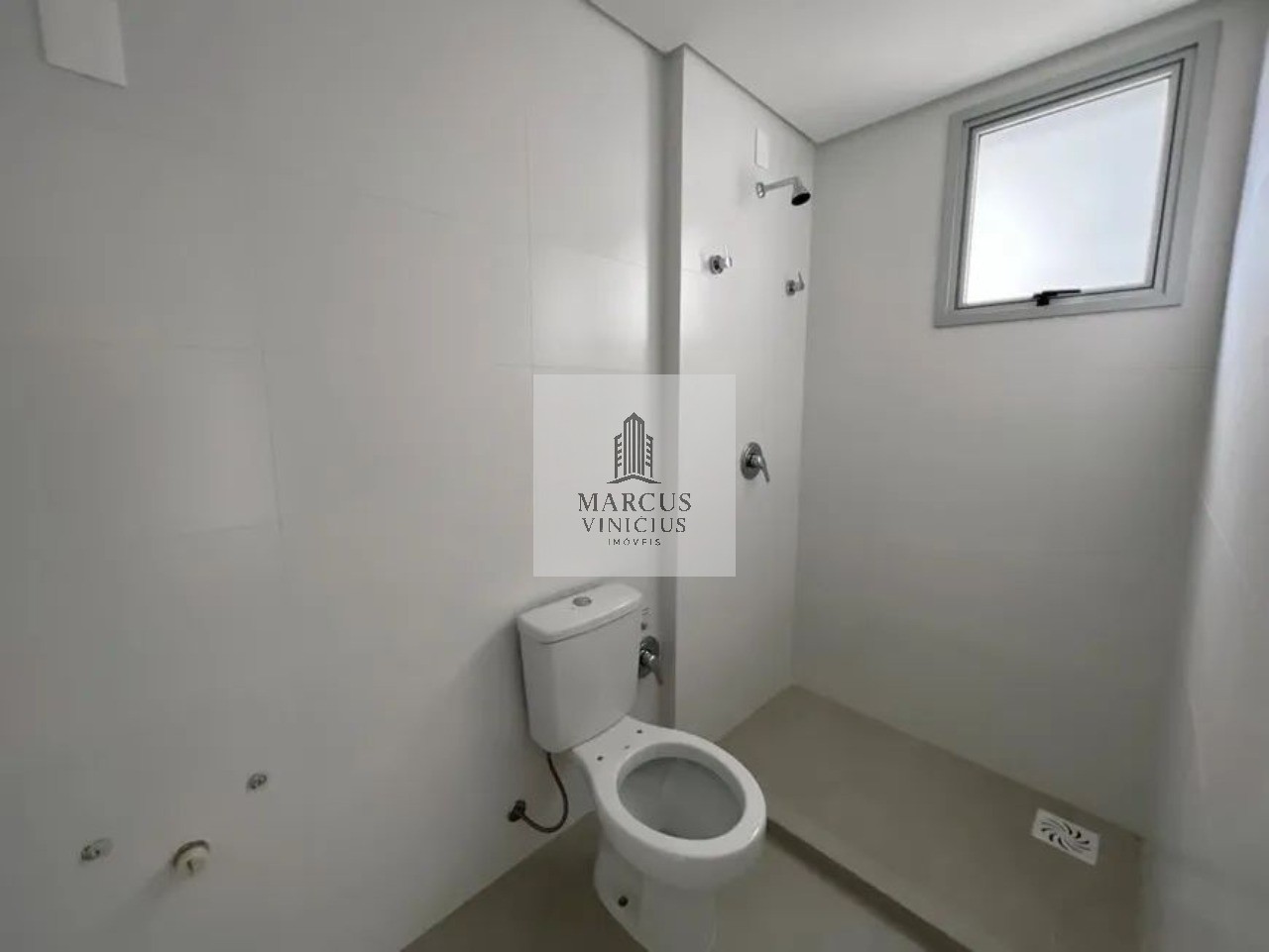 Apartamento à venda com 2 quartos, 79m² - Foto 15