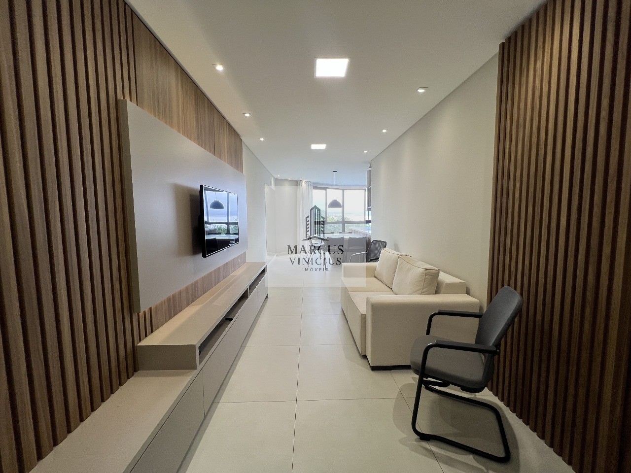 Apartamento à venda com 2 quartos, 78m² - Foto 15