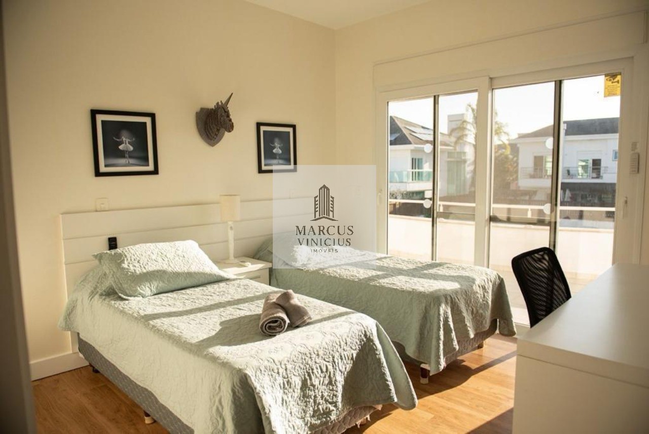Casa à venda com 5 quartos, 436m² - Foto 13