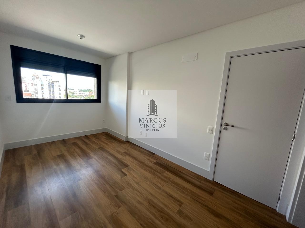 Apartamento à venda com 3 quartos, 113m² - Foto 27