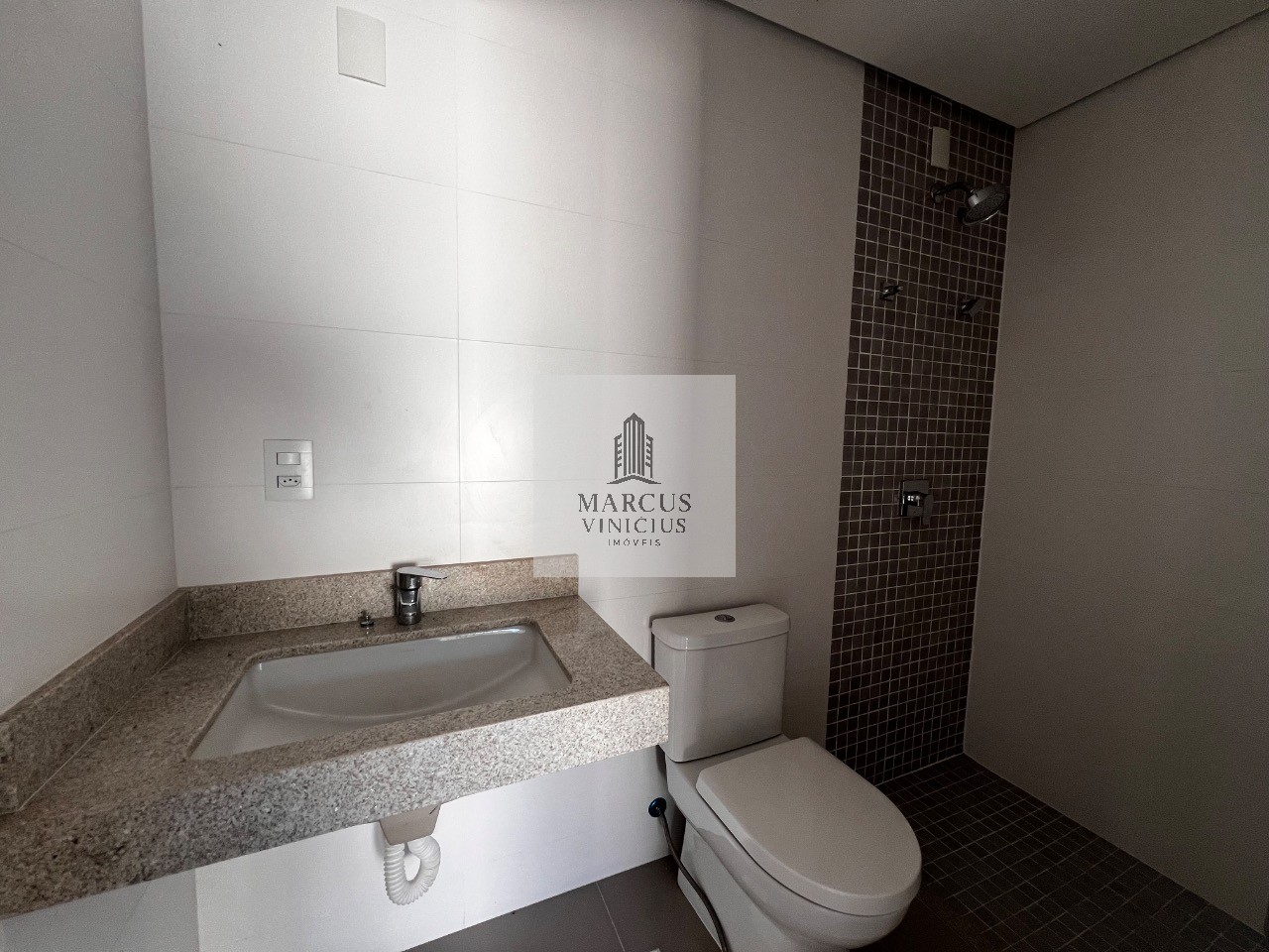 Apartamento à venda com 2 quartos, 143m² - Foto 16