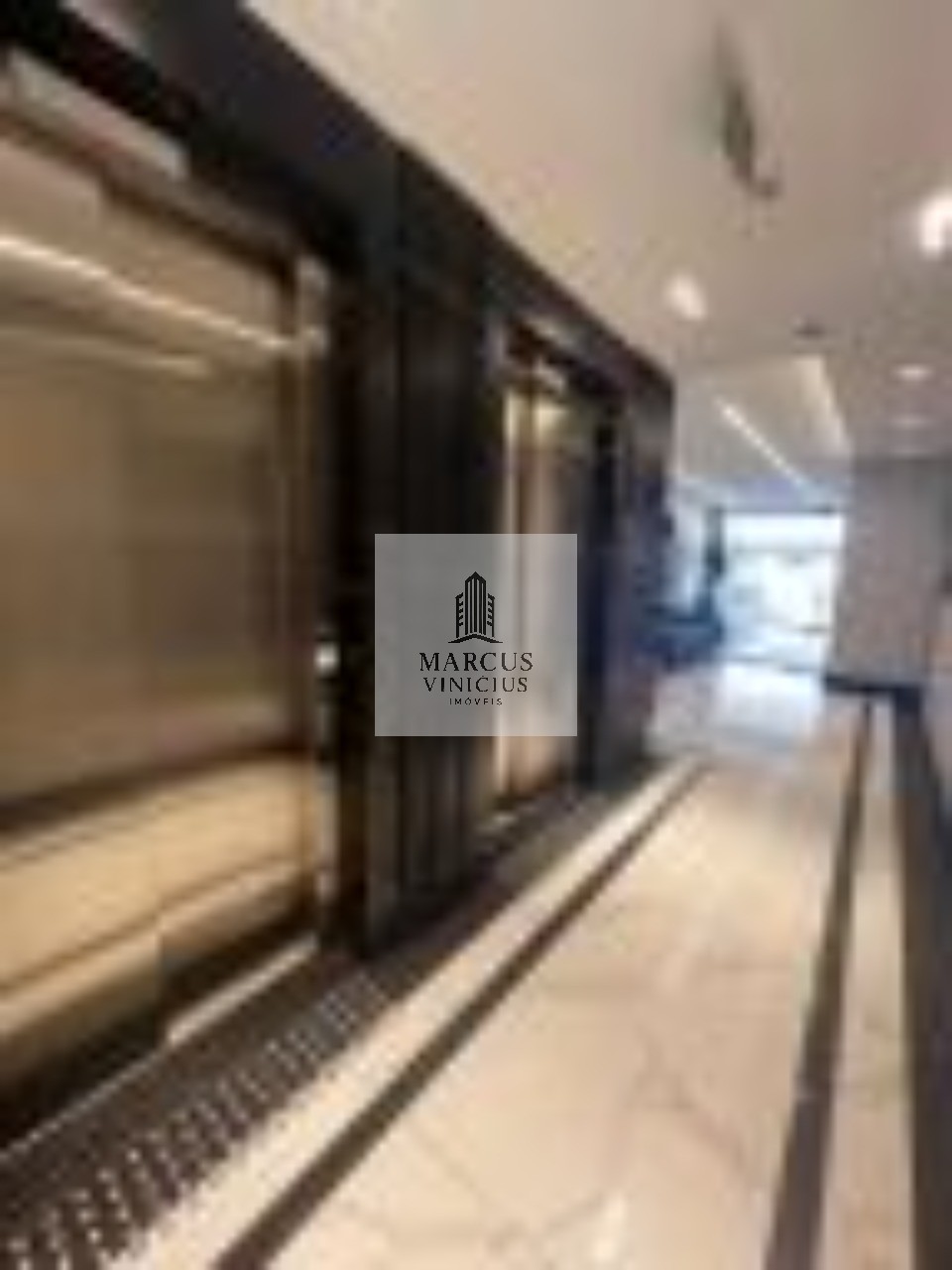 Apartamento à venda com 3 quartos, 130m² - Foto 3
