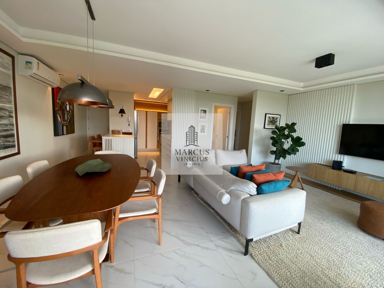 Apartamento à venda com 3 quartos, 140m² - Foto 11