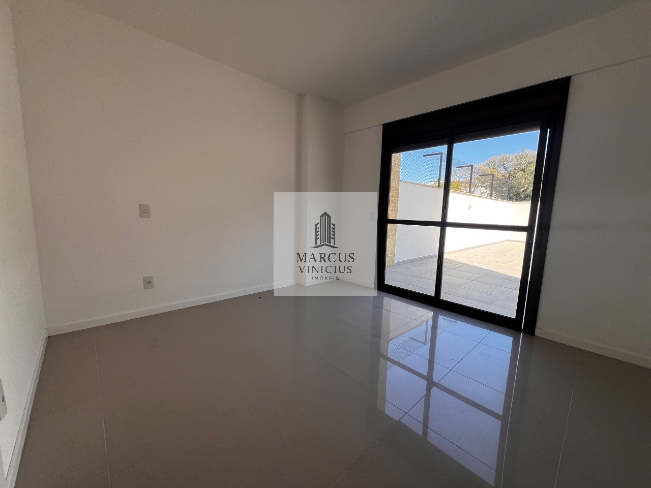 Apartamento à venda com 2 quartos, 143m² - Foto 17