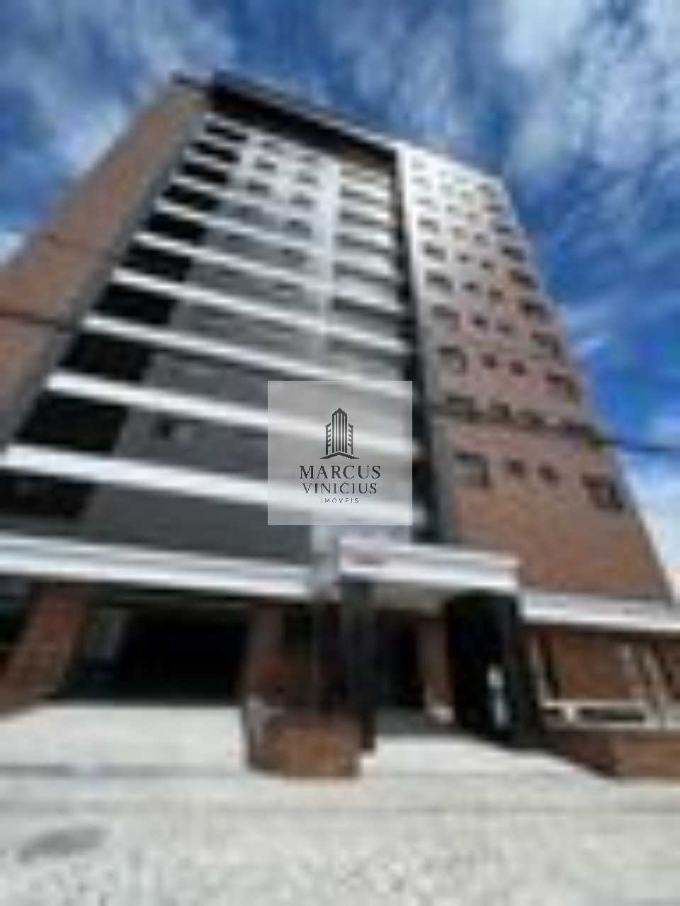 Apartamento à venda com 3 quartos, 129m² - Foto 2