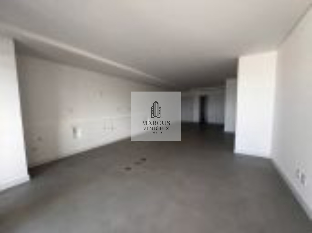 Apartamento à venda com 3 quartos, 130m² - Foto 11