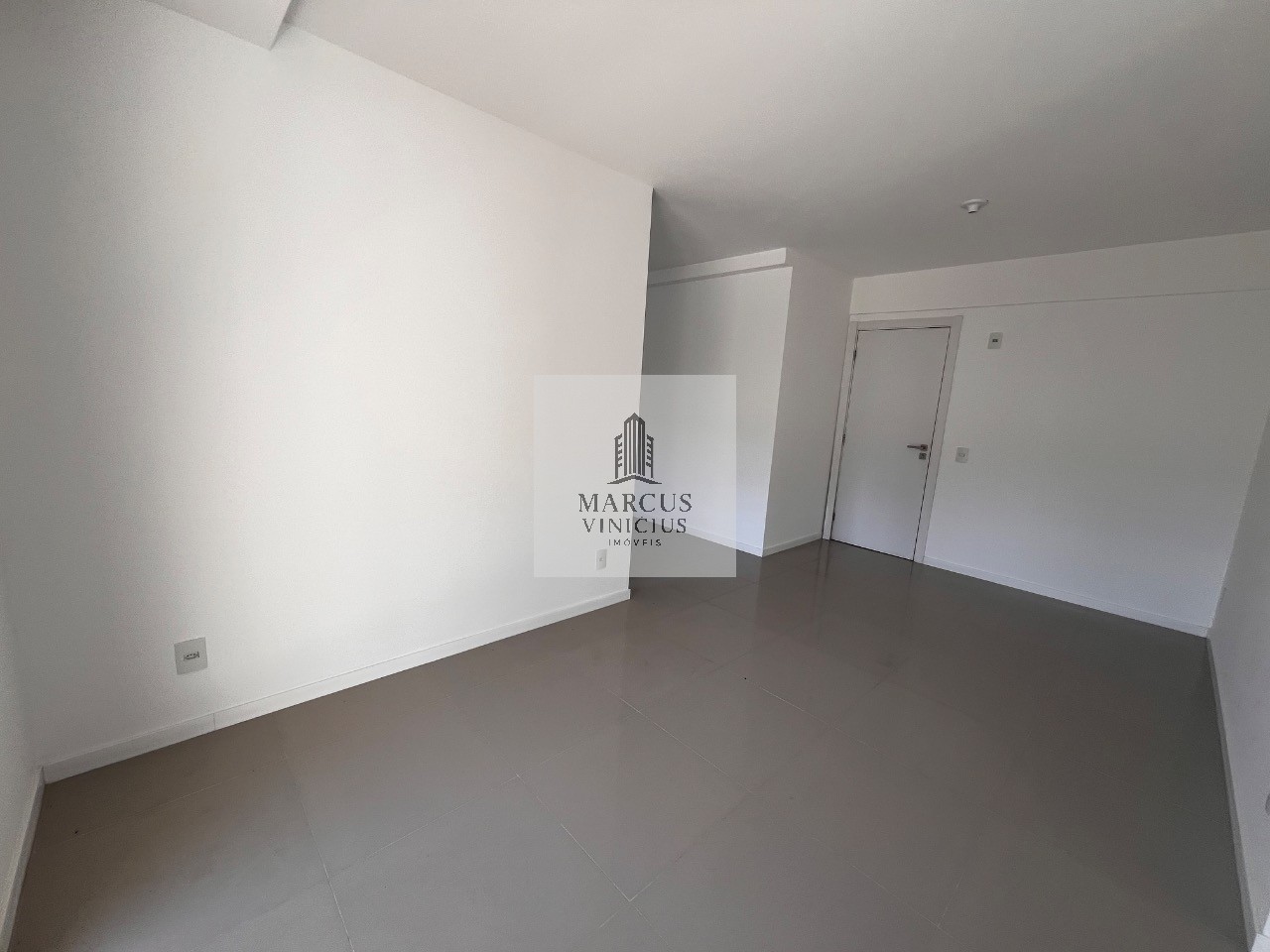Apartamento à venda com 2 quartos, 143m² - Foto 21