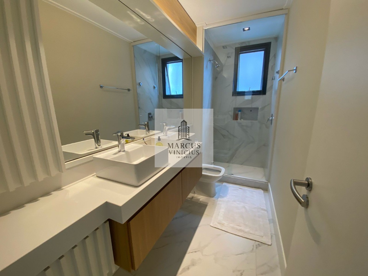 Apartamento à venda com 3 quartos, 140m² - Foto 14