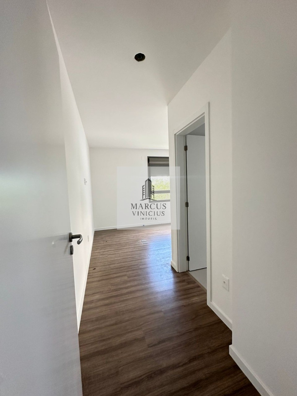 Apartamento à venda com 2 quartos, 67m² - Foto 23