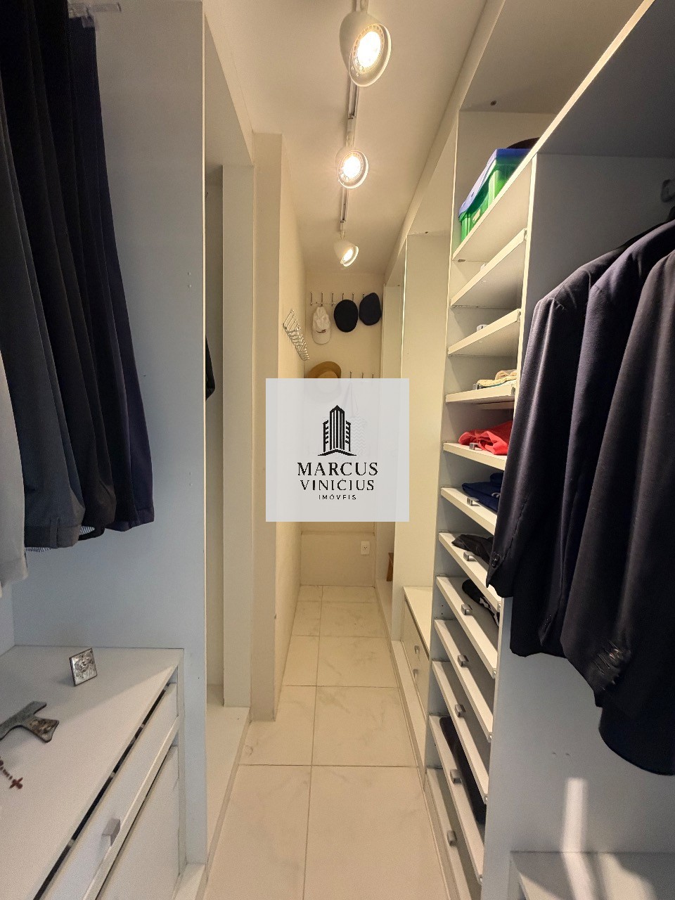 Cobertura, 3 quartos, 285 m² - Foto 11