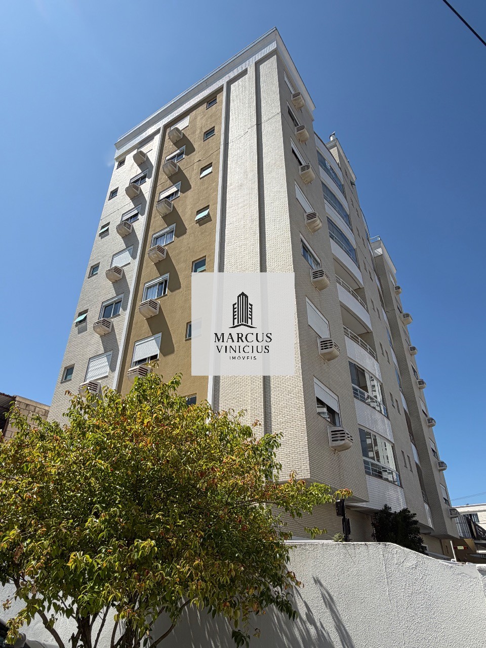 Cobertura, 3 quartos, 285 m² - Foto 2