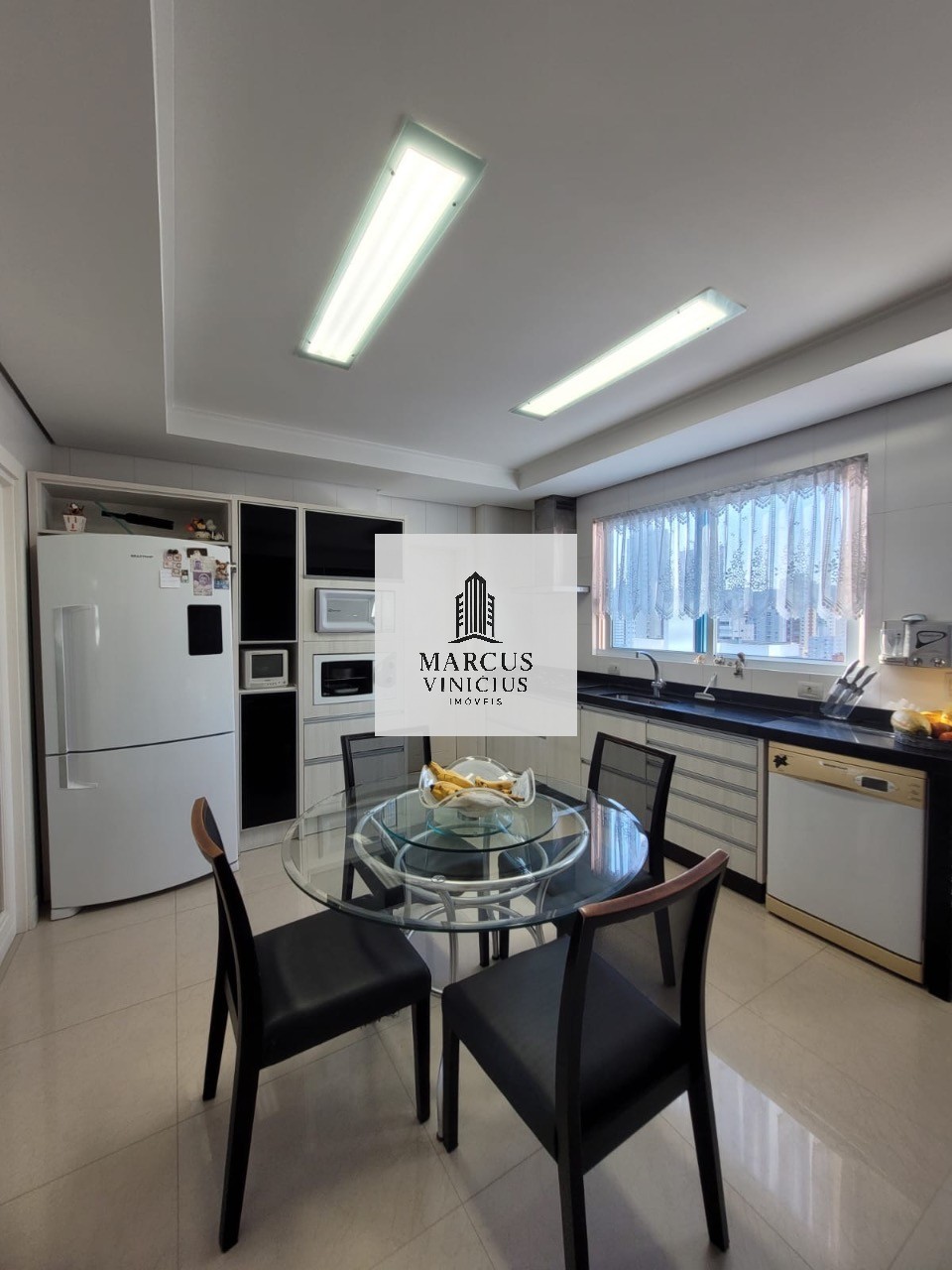 Apartamento, 3 quartos, 250 m² - Foto 42
