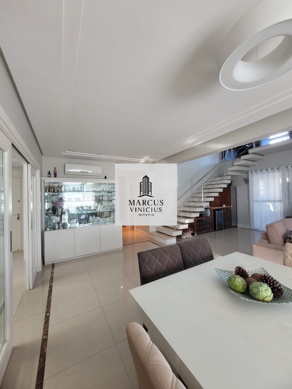 Apartamento, 3 quartos, 250 m² - Foto 44