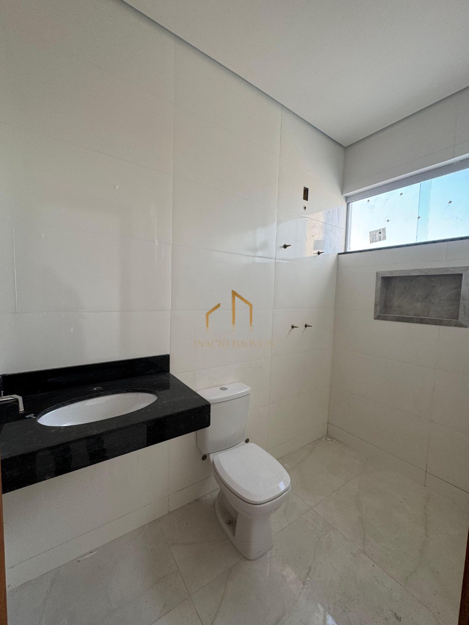 Casa, 3 quartos, 180 m² - Foto 2