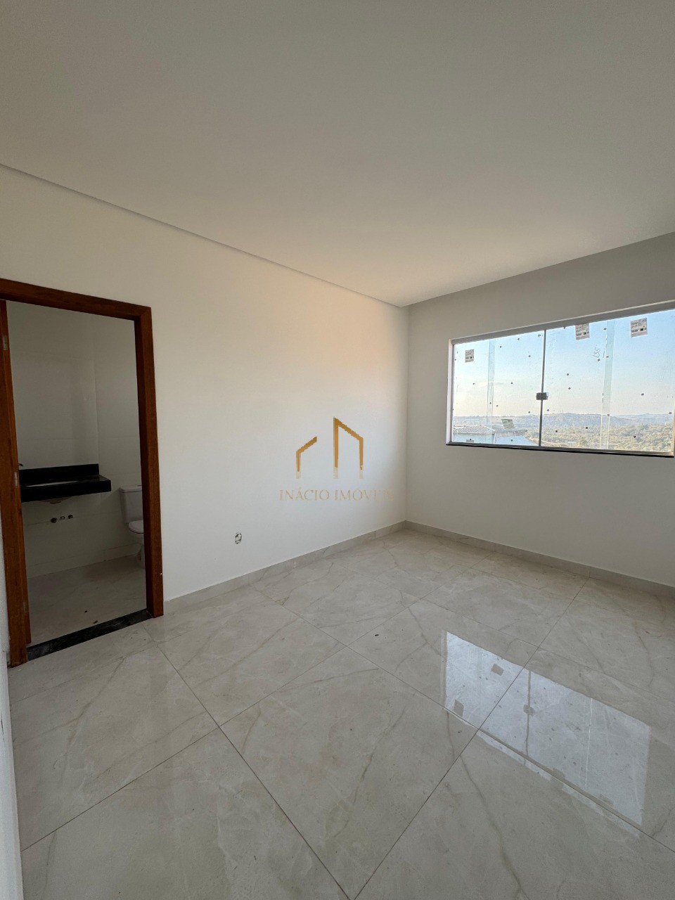 Casa, 3 quartos, 180 m² - Foto 3