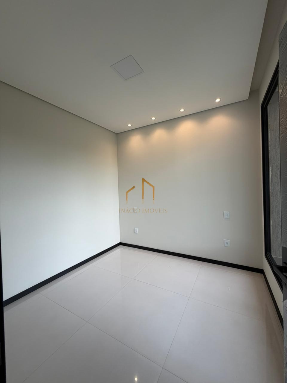 Casa, 3 quartos, 1266 m² - Foto 9