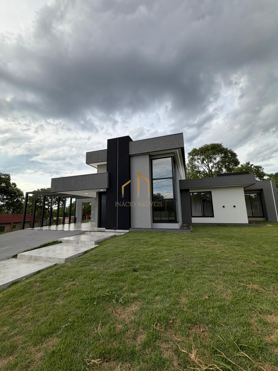 Casa, 3 quartos, 1266 m² - Foto 1