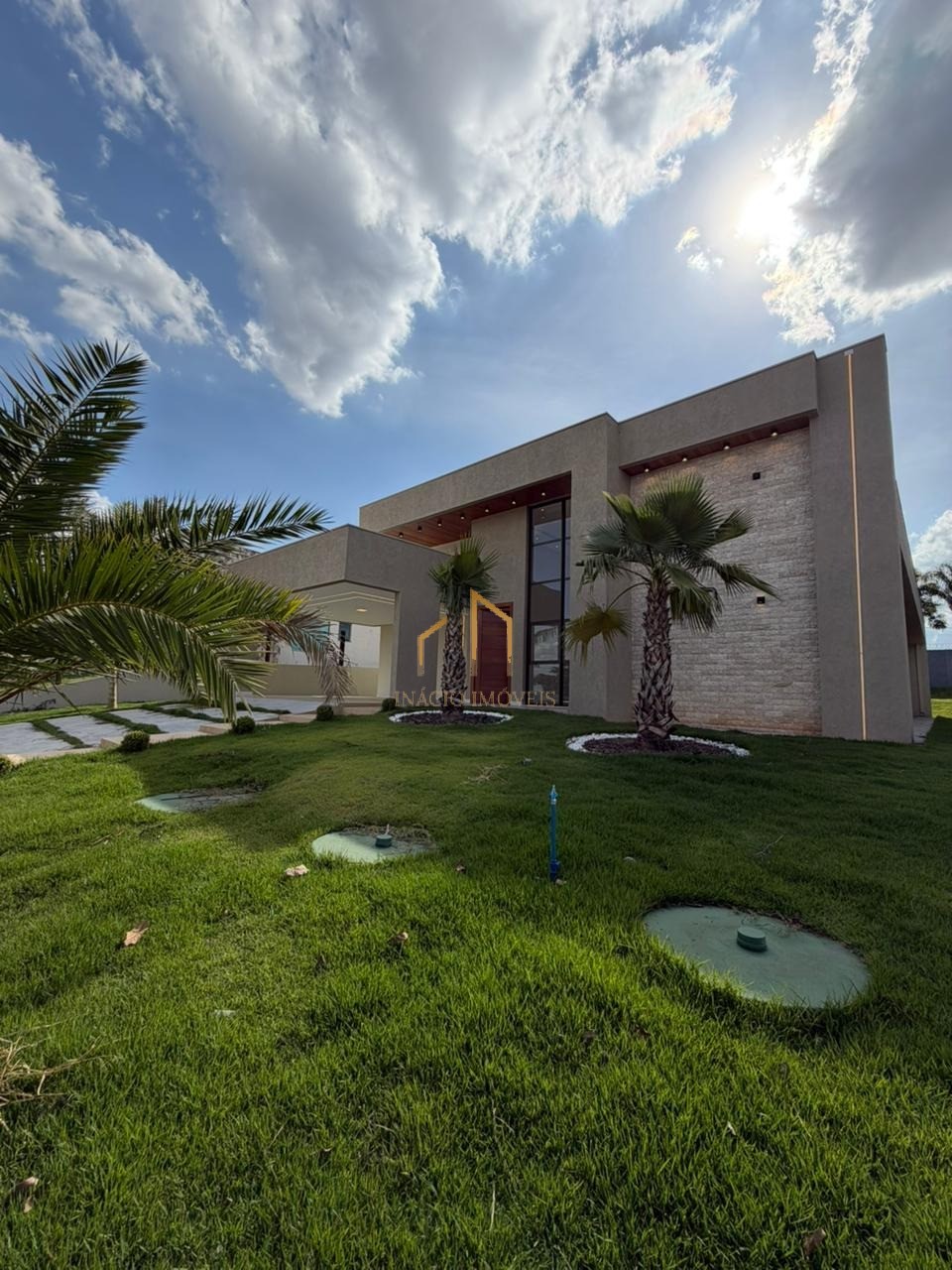 Casa, 3 quartos, 1266 m² - Foto 3