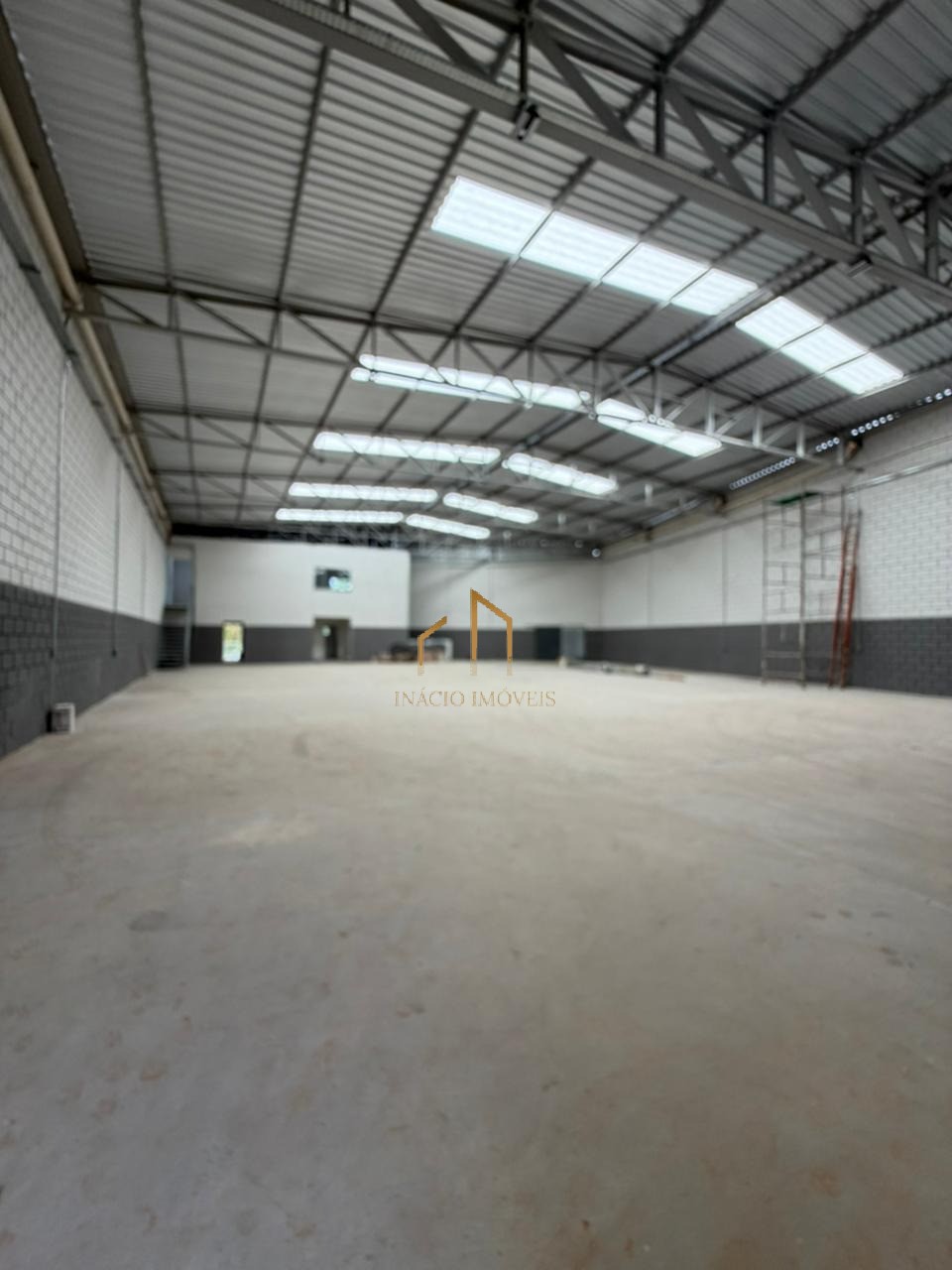 Depósito-Galpão, 1000 m² - Foto 2