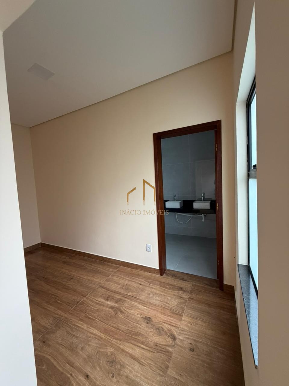 Casa, 3 quartos, 360 m² - Foto 8