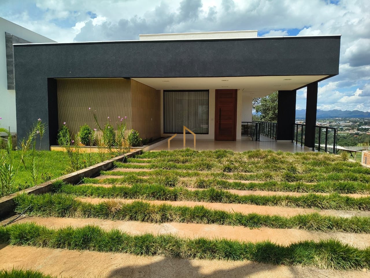 Casa, 3 quartos, 1000 m² - Foto 1