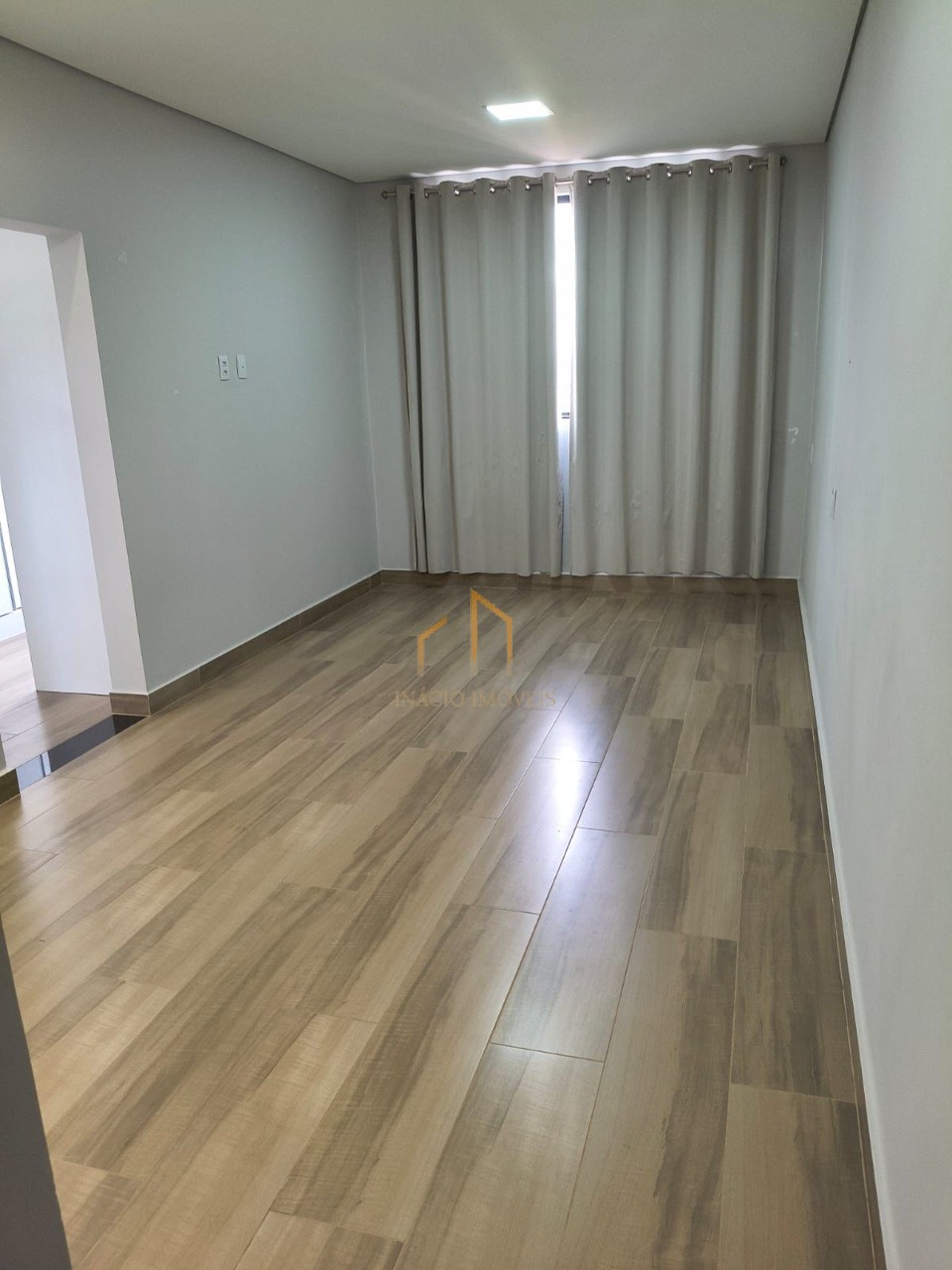 Casa, 3 quartos, 1000 m² - Foto 2