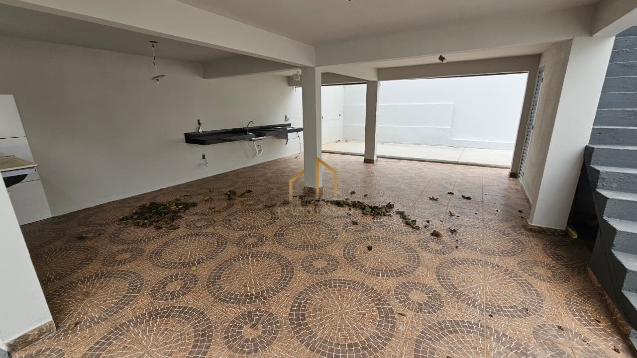 Casa, 3 quartos, 360 m² - Foto 24