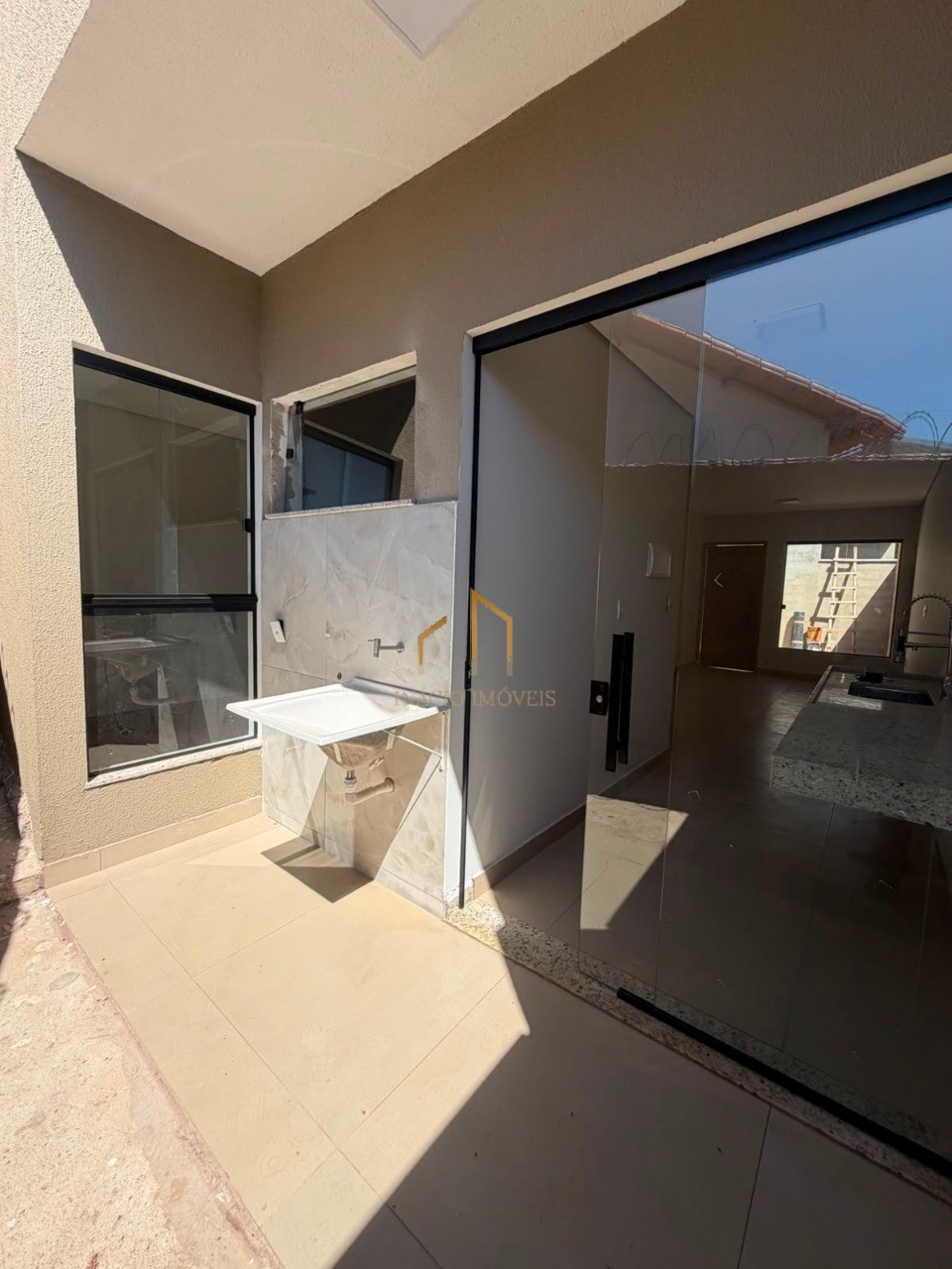 Casa residencial em igarapé - mg, canarinho