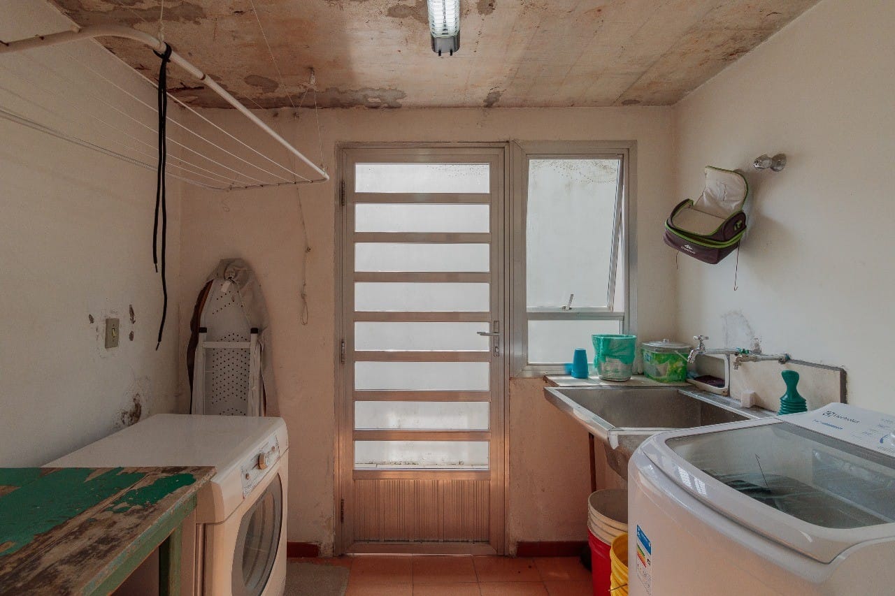 Casa, 4 quartos, 240 m² - Foto 32