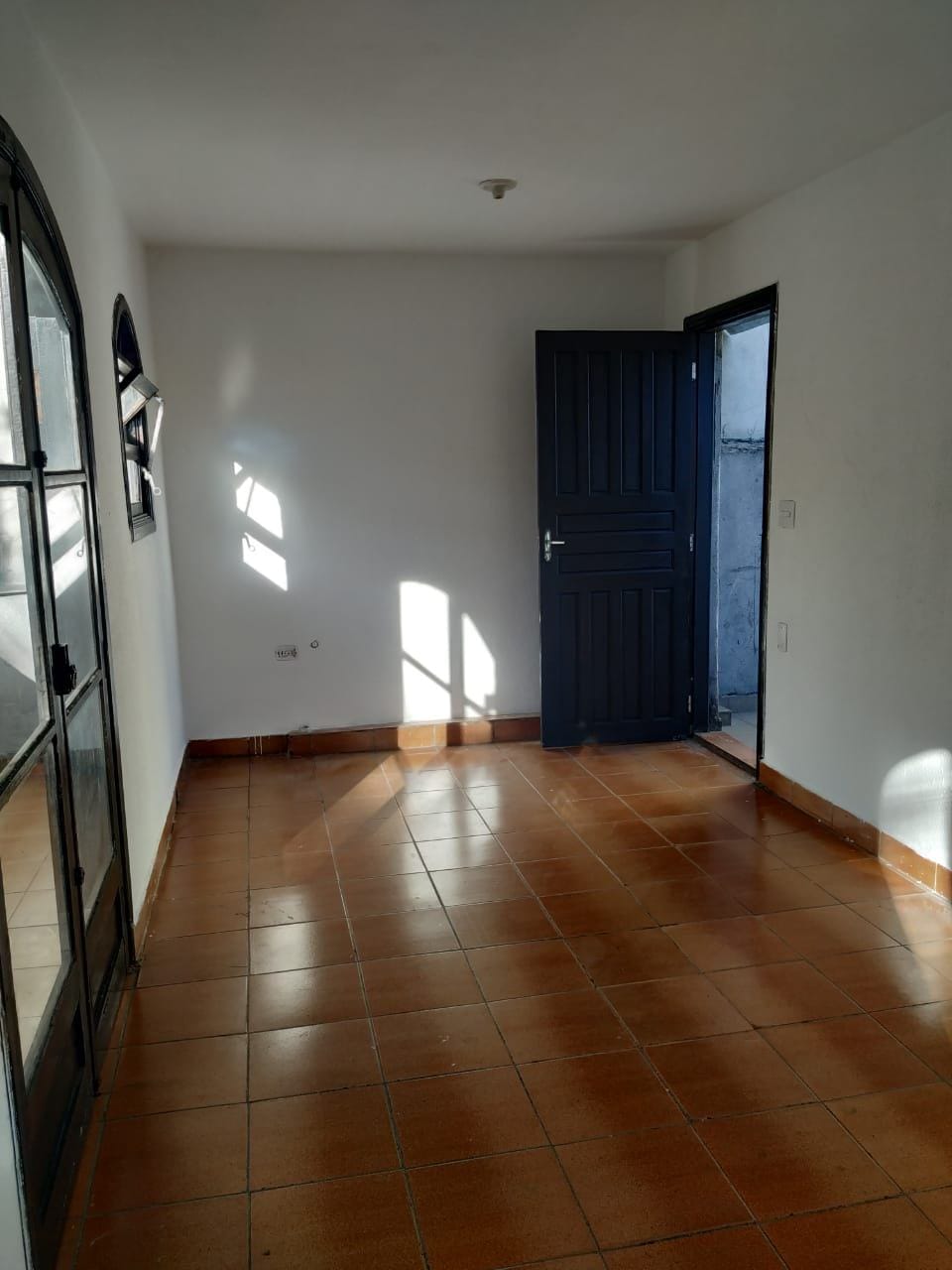 Casa, 2 quartos, 130 m² - Foto 1