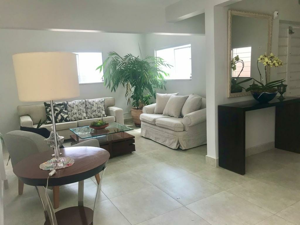 Casa, 2 quartos, 250 m² - Foto 1