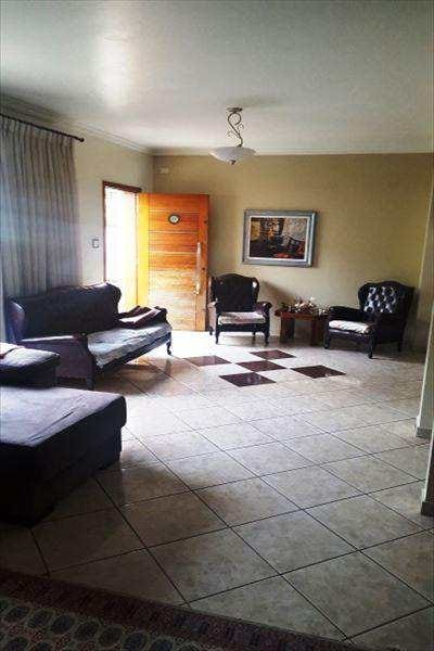 Casa, 4 quartos, 338 m² - Foto 1