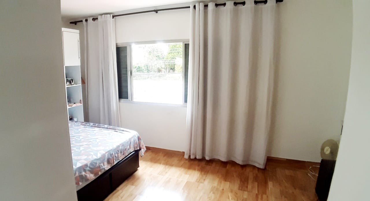 Casa, 3 quartos, 200 m² - Foto 1