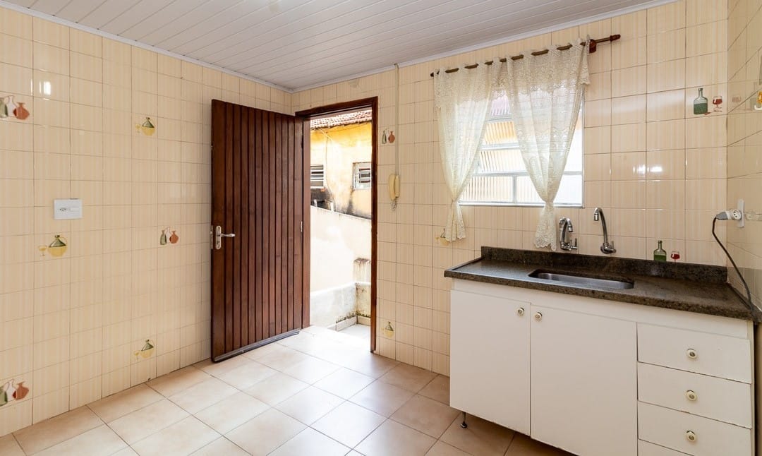 Casa, 4 quartos, 150 m² - Foto 2