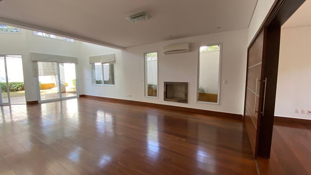 Casa à venda com 4 quartos, 931m² - Foto 33