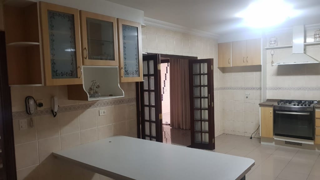 Casa, 4 quartos, 615 m² - Foto 2