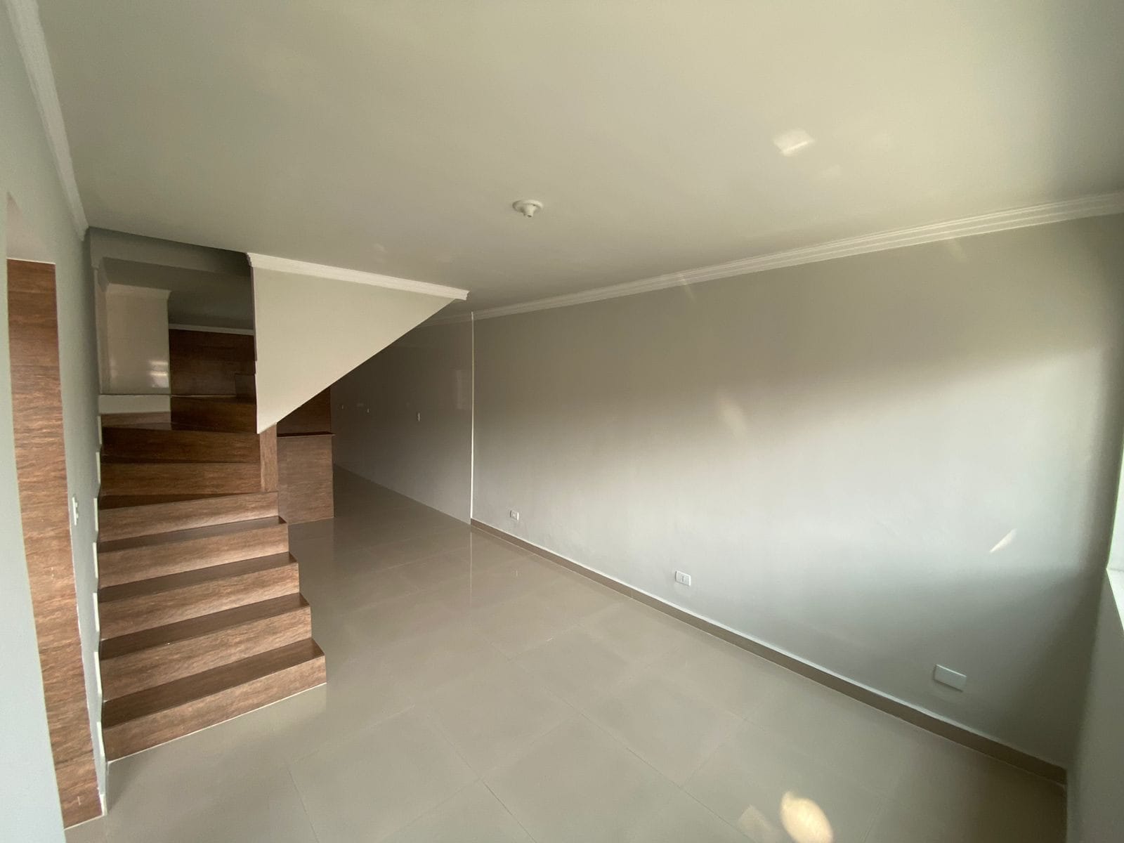 Casa para alugar com 2 quartos, 1120m² - Foto 14