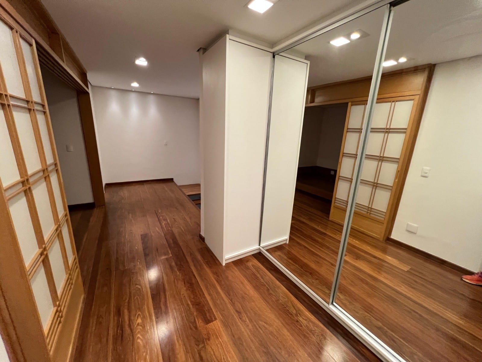 Flat/Apart Hotel à venda com 1 quarto, 65m² - Foto 1