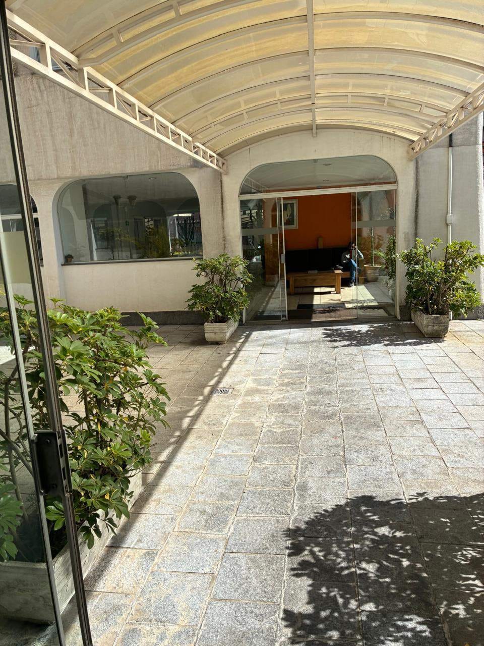 Apartamento para alugar com 1 quarto, 48m² - Foto 8