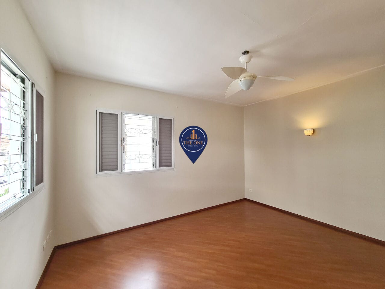 Casa, 3 quartos, 179 m² - Foto 1