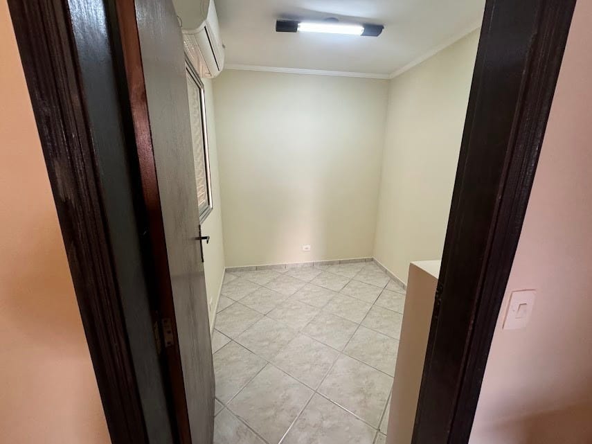 Casa, 3 quartos, 131 m² - Foto 1