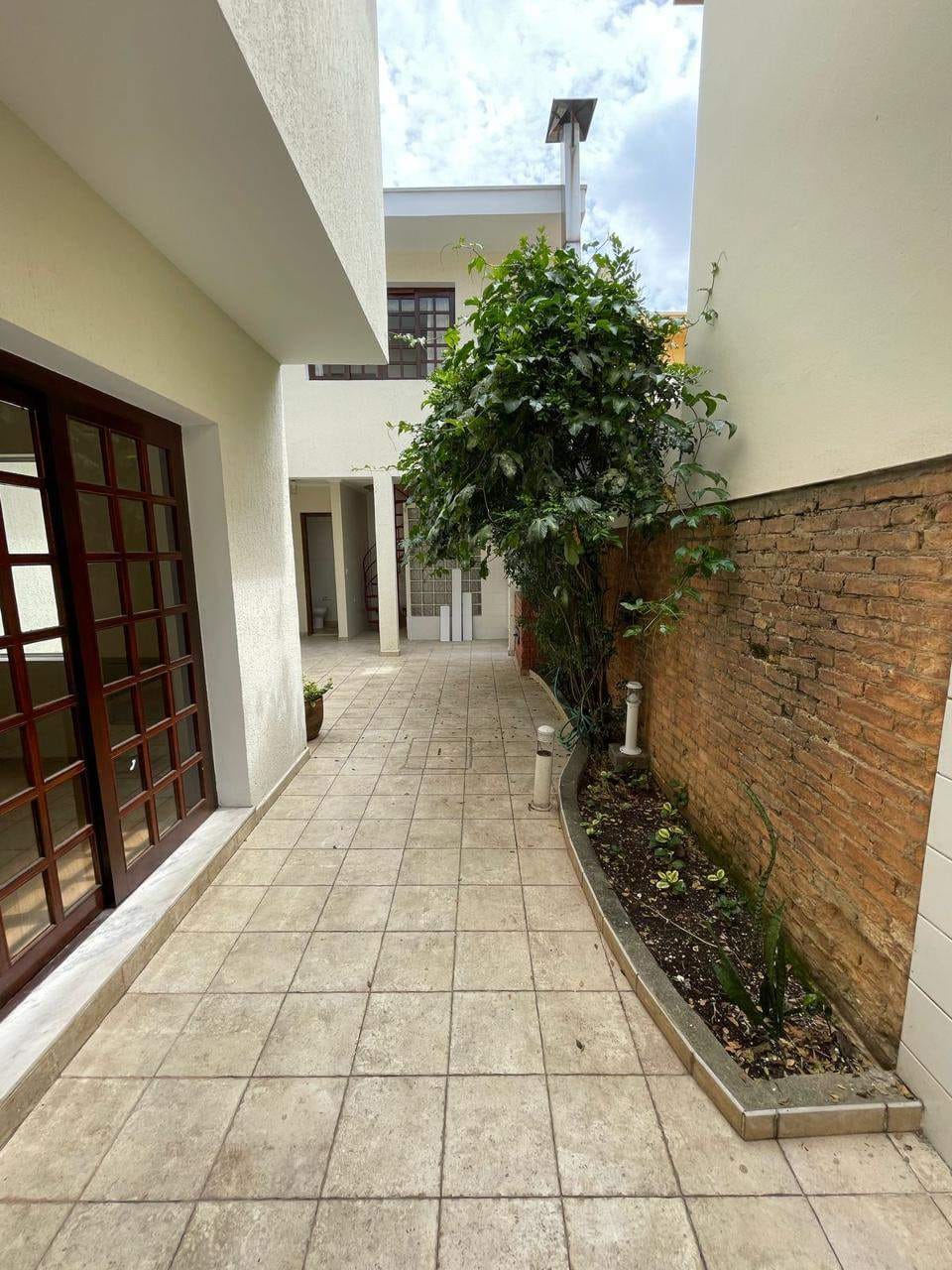 Casa à venda com 3 quartos, 210m² - Foto 13