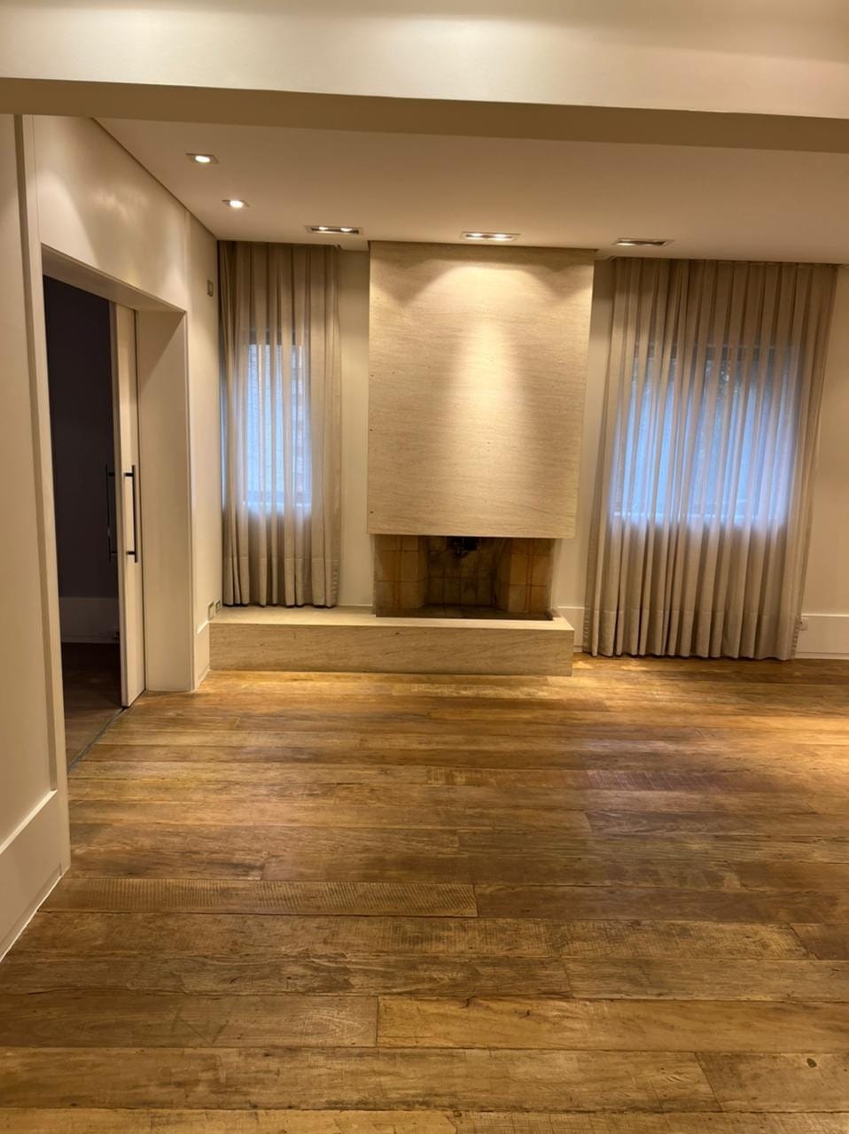 Apartamento, 4 quartos, 220 m² - Foto 2