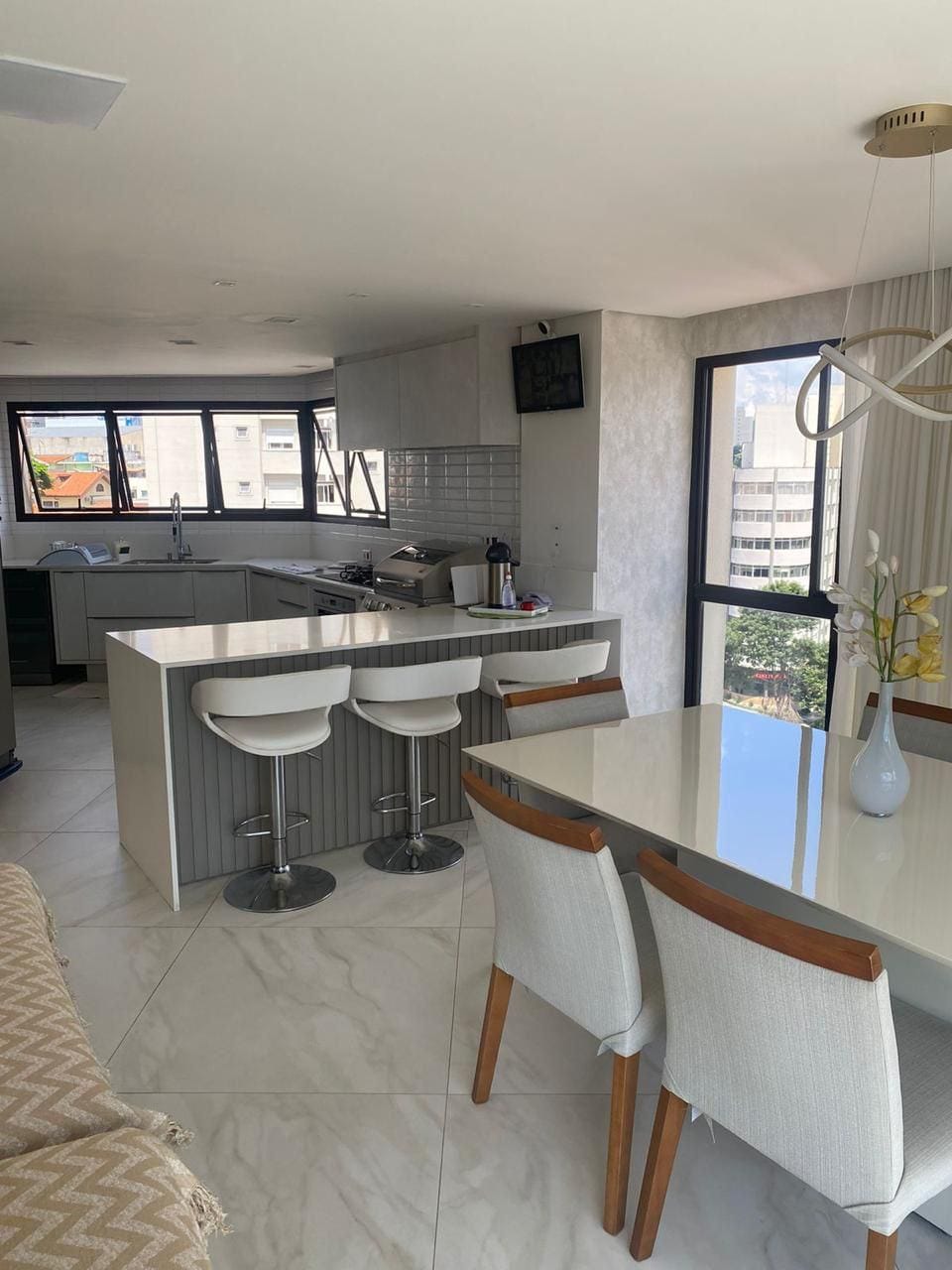 Apartamento, 3 quartos, 156 m² - Foto 1