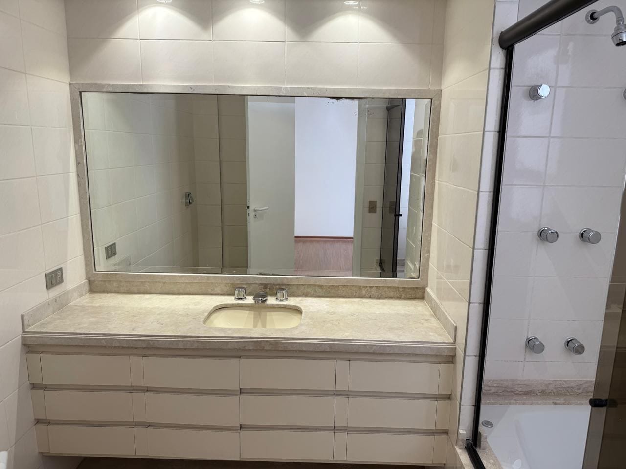 Apartamento, 3 quartos, 216 m² - Foto 19
